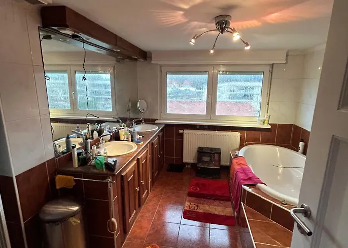 Chez Jean Luc Homestay *